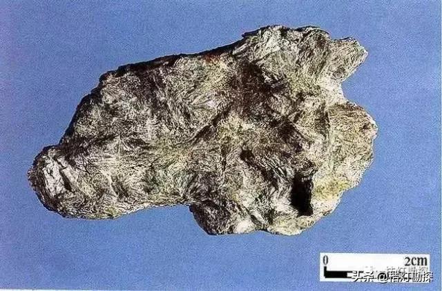 27种常见蚀变矿物的野外鉴定特征,普通地质学常见矿物主要鉴定特征
