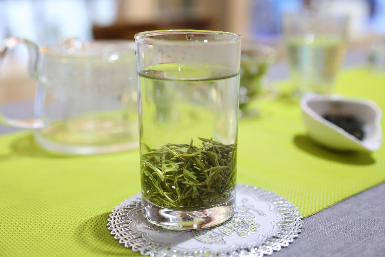 男朋友被绿茶吸引怎么办,男朋友被绿茶搭讪