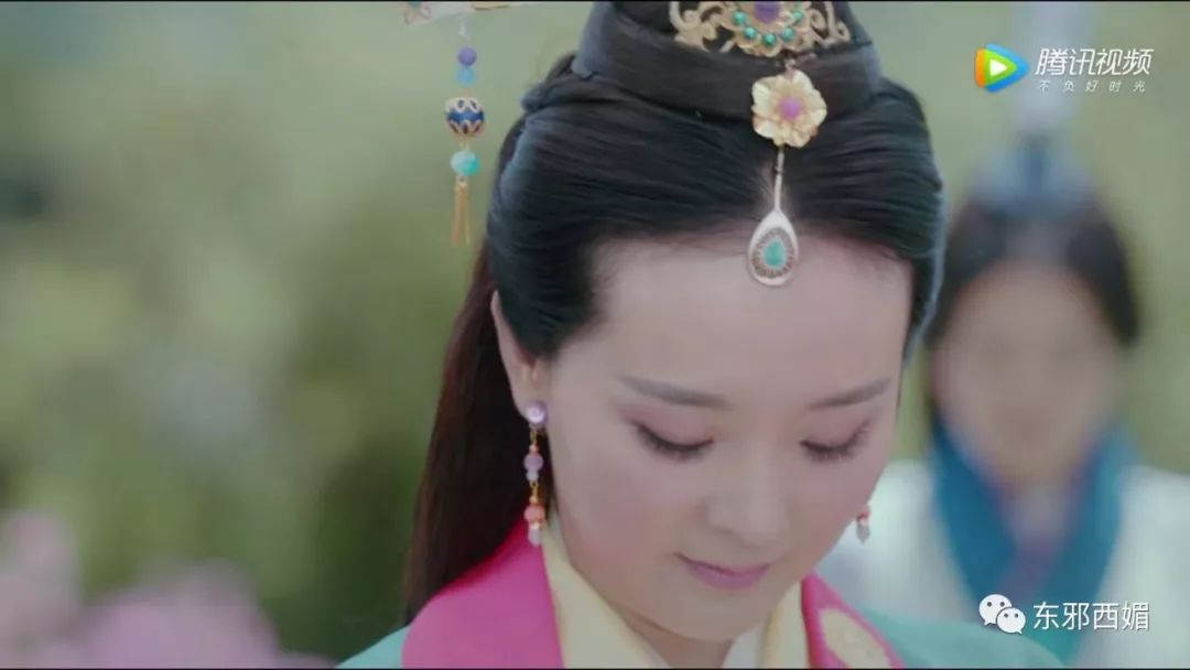 她到底美不美？被儿子骂“猪头”束手无策，豪门阔太不好当啊！
