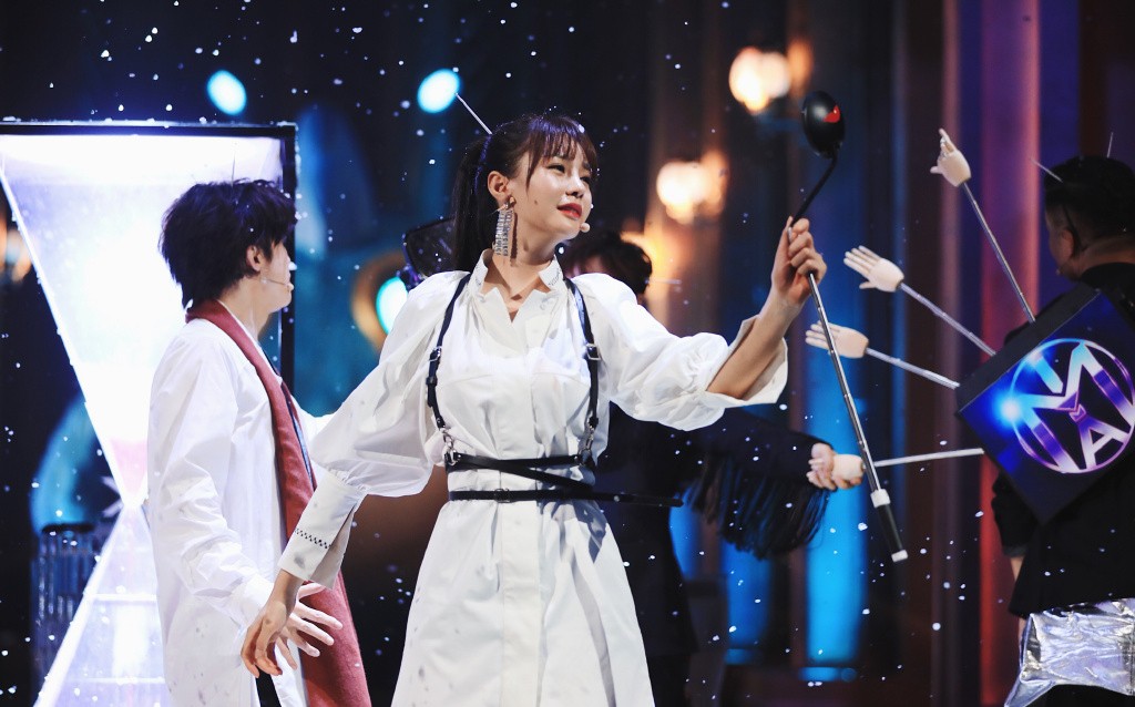 沈梦辰穿搭黑色短靴图,沈梦辰穿搭黑色短靴