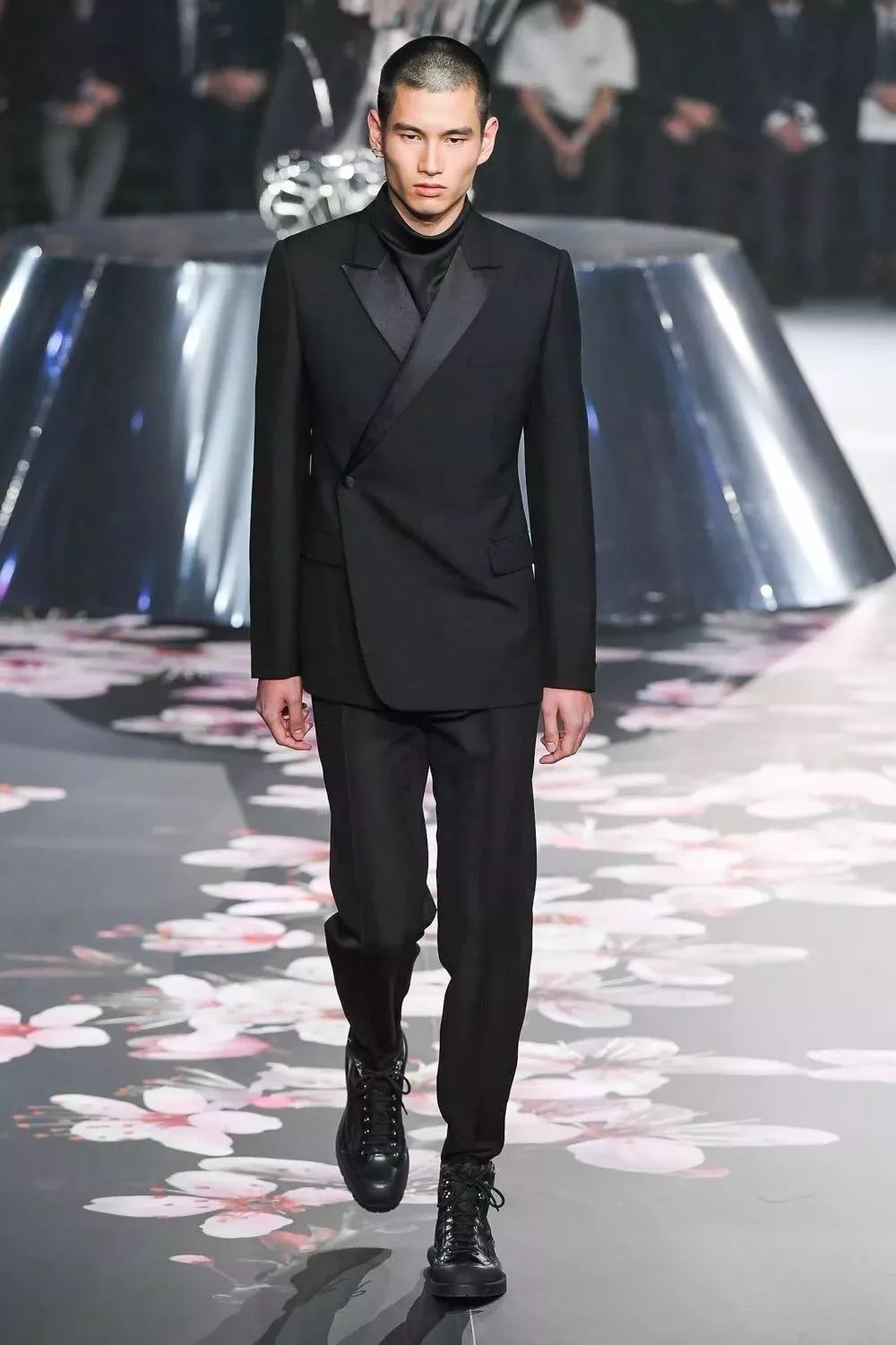 日本新人模特大須賀崇，他会成为下一个亚洲TopModel吗？