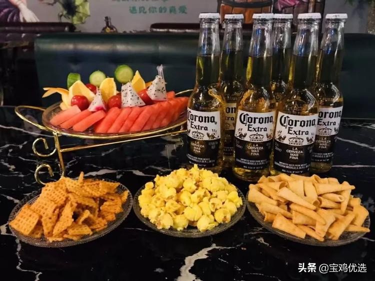 来到宝鸡这个地方，进门开启你的炫彩夜生活