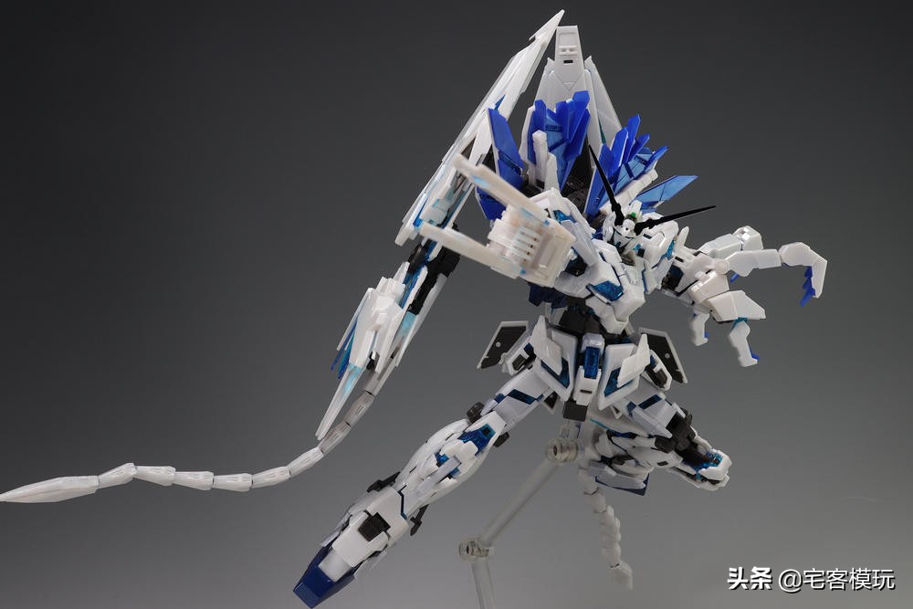 新手合适玩rg独角兽高达吗,模玩高达独角兽rg