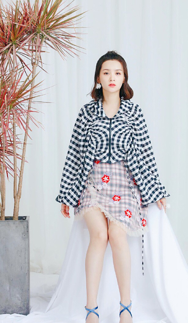 小师妹仪琳,演仪琳师妹的是谁