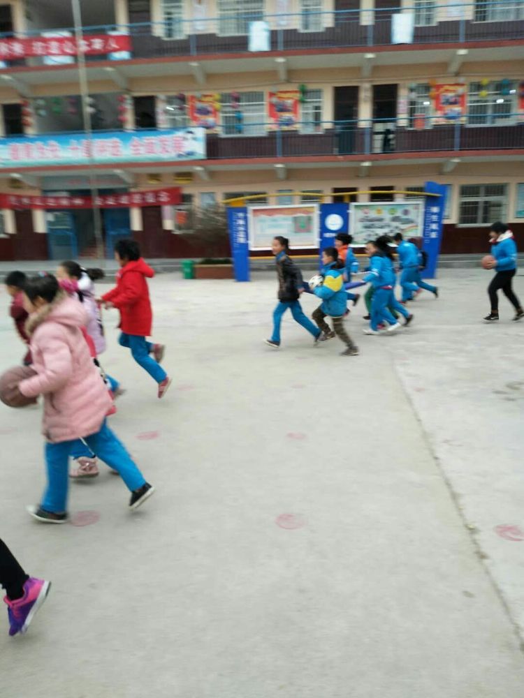 春意无限盎然潜能悄然勃发一一一淅川县寺湾镇三小日照向上心理社团活动掠影