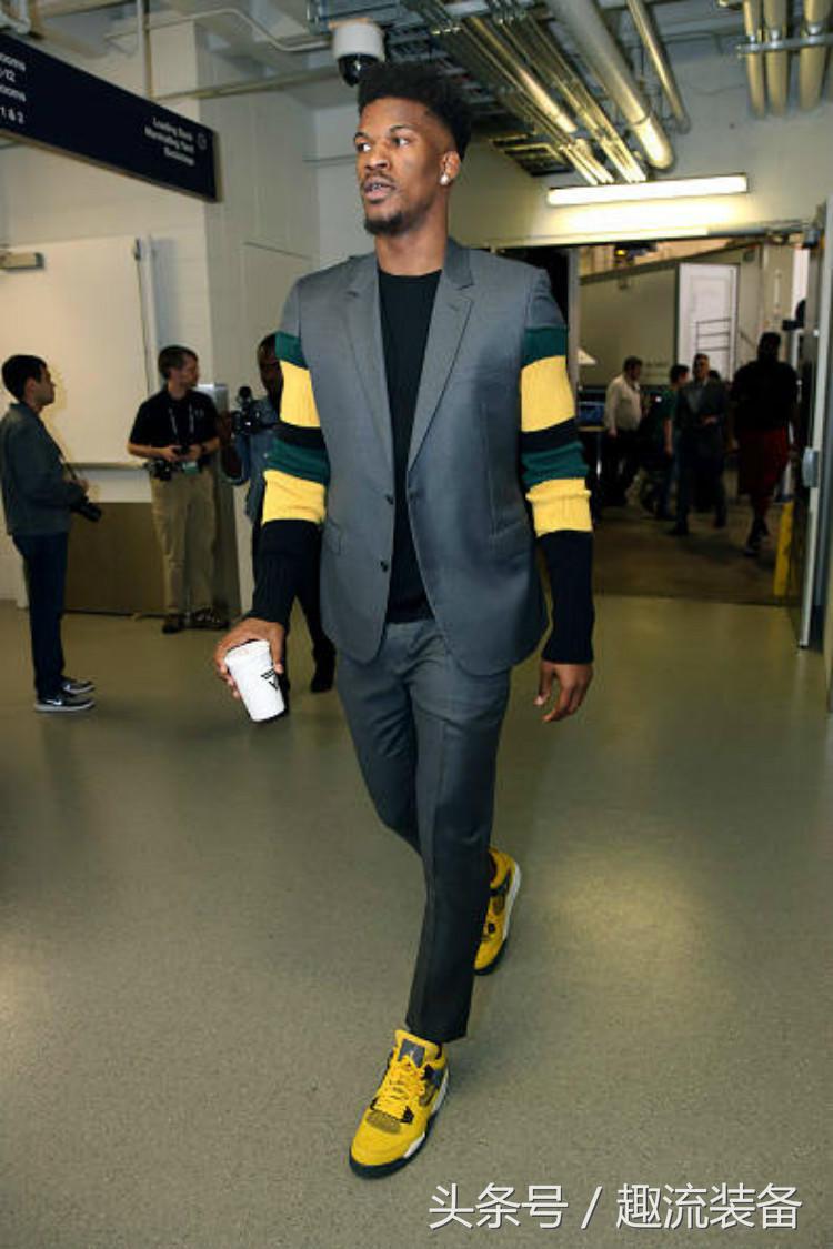 NBA季后赛球星场下穿搭盘点
