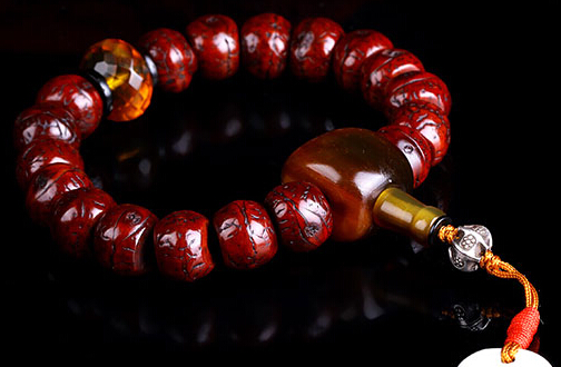 文玩的功能装饰只是辅助，这个理由最实在，你知道吗？