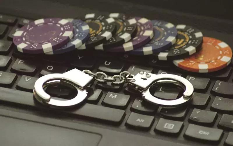网络赌博谨防诈骗温馨提示,警惕网络赌博