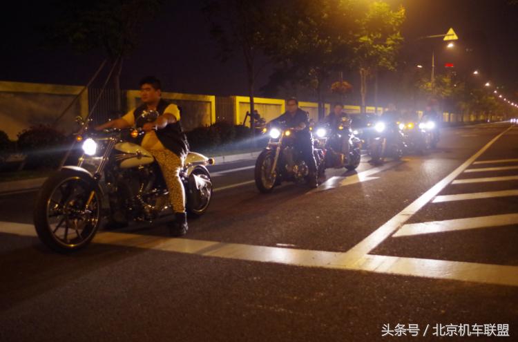拥有一辆哈雷的感觉是怎么样的,男人能够没车但是必须有一辆哈雷