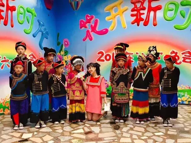 少儿频道儿童主持人片段,少儿频道主持人前辈采访