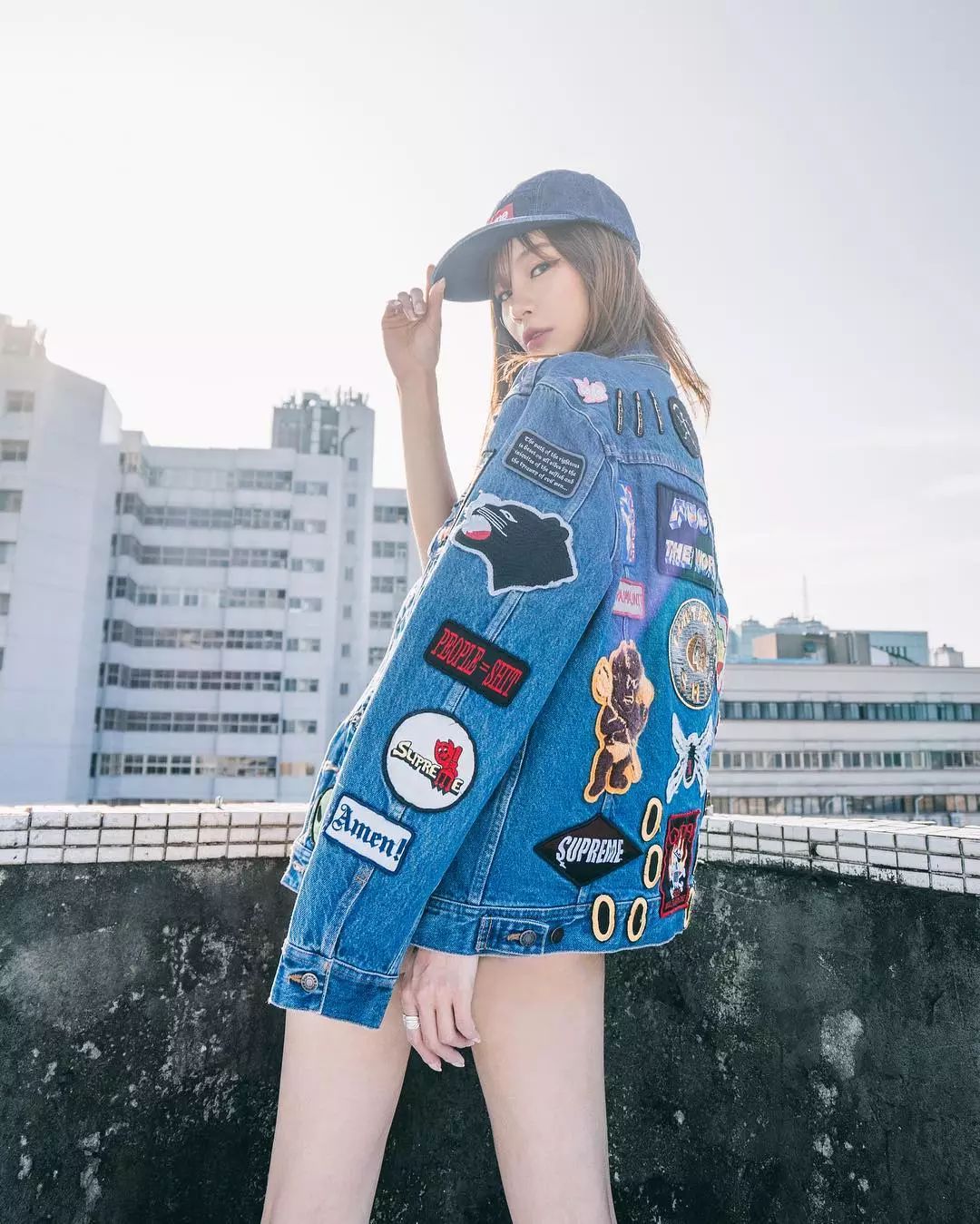 壁池丨这位台湾潮女的22个LOOK，值得你女朋友学习！