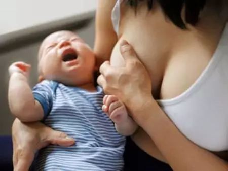 新生儿不吃奶瓶怎么办快速解决,新生儿不吃母乳怎么矫正