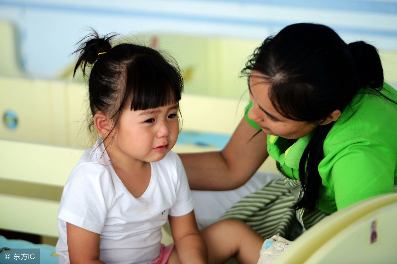 幼儿把异物塞进鼻子怎么教育,小孩把异物塞进鼻孔怎么办