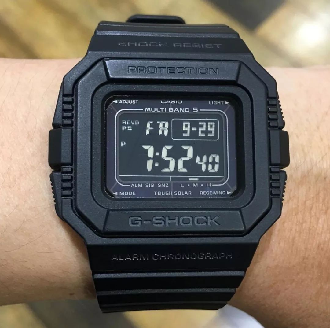 不是所有的G-SHOCK小方块，都叫5600