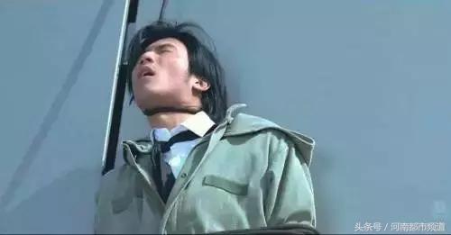 背起吉他的谢霆锋，才是我们记忆中的那个谢霆锋！