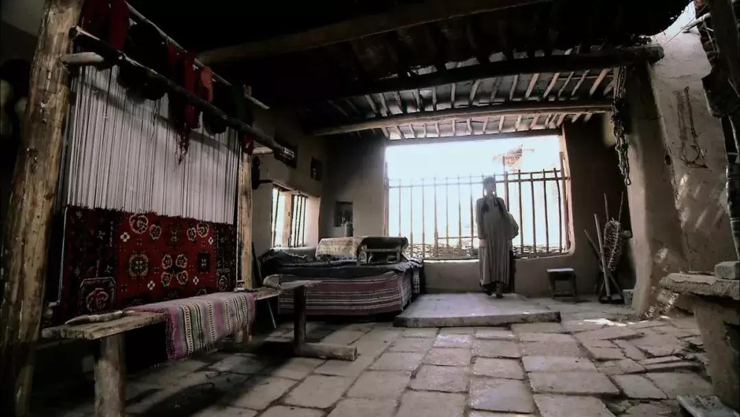 说到绝美我总想到她的处女作（转自毒sir公众号）