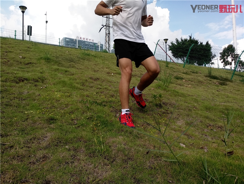 探路者goretex高帮徒步鞋评测,探路者登山鞋最详细测评