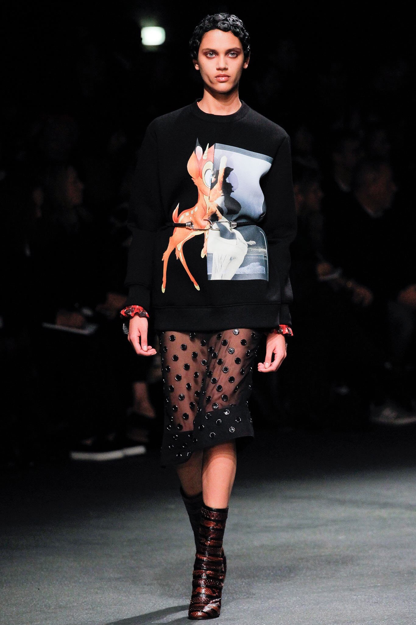 riccardotisci去哪儿了,riccardotisci2019春夏设计款