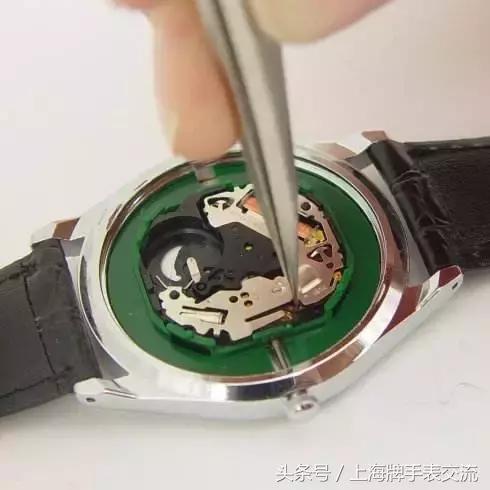 戴石英表注意事项,佩戴机械表需要注意的事项