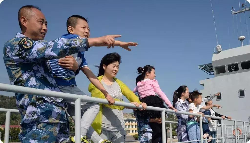如何给军娃取名字，这可是个大学问！