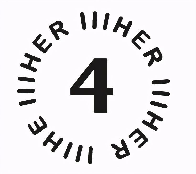 在朋友圈中变成「母狗」的，又何止她们