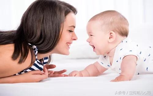 宝宝不正面回答爸爸妈妈话,宝宝不说话原来是干坏事了