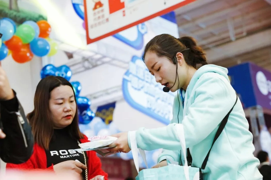 小萌希奥新疆发货,小萌希奥天鹅绒AIR系列婴儿纸尿裤