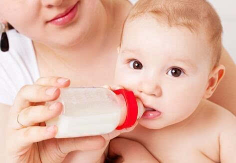 如何解决奶粉挂壁现象,奶粉挂壁怎么解释