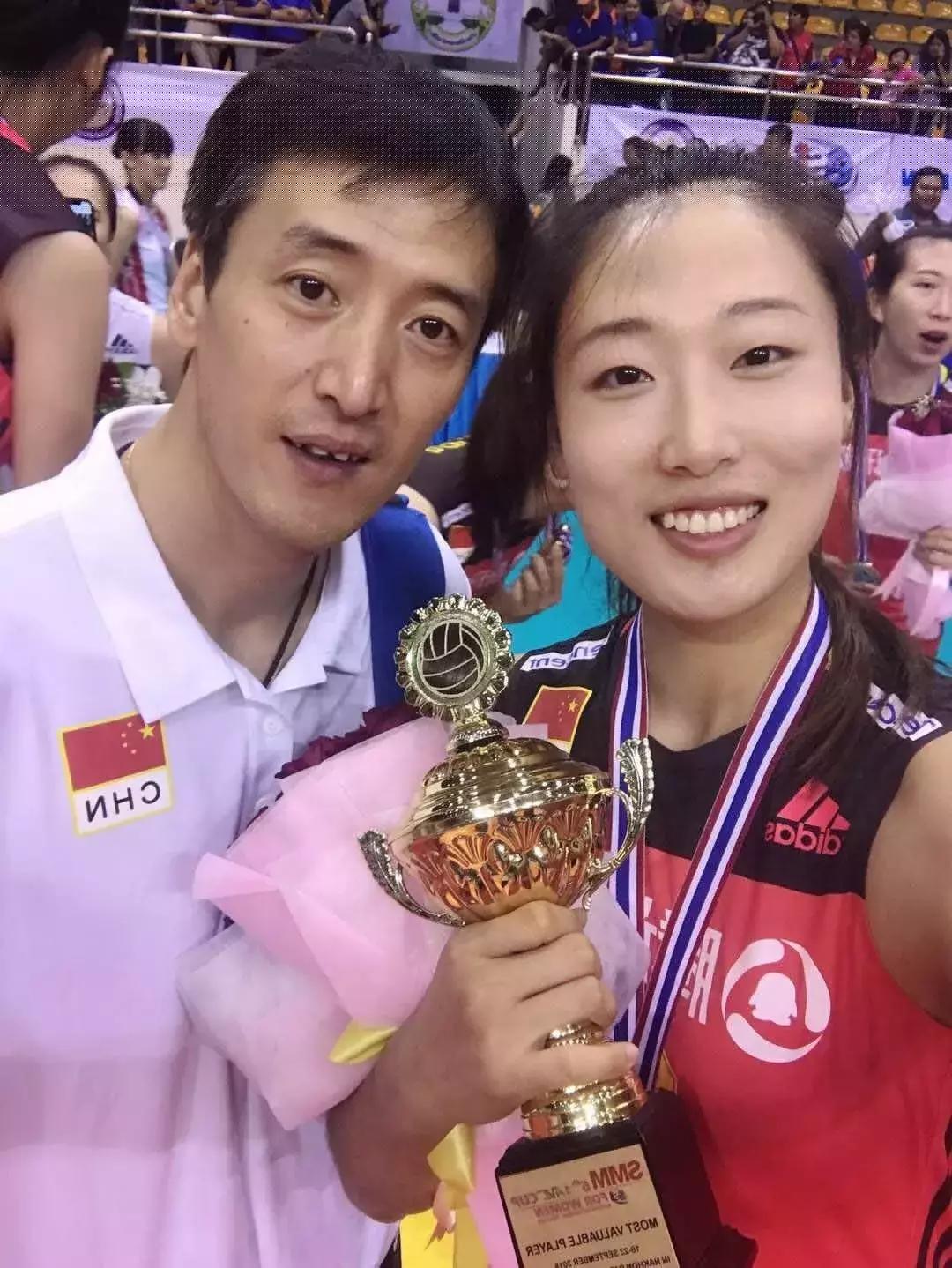 女排联赛倒计时：A组国家队群星汇聚B组上海期争冠北京引强援