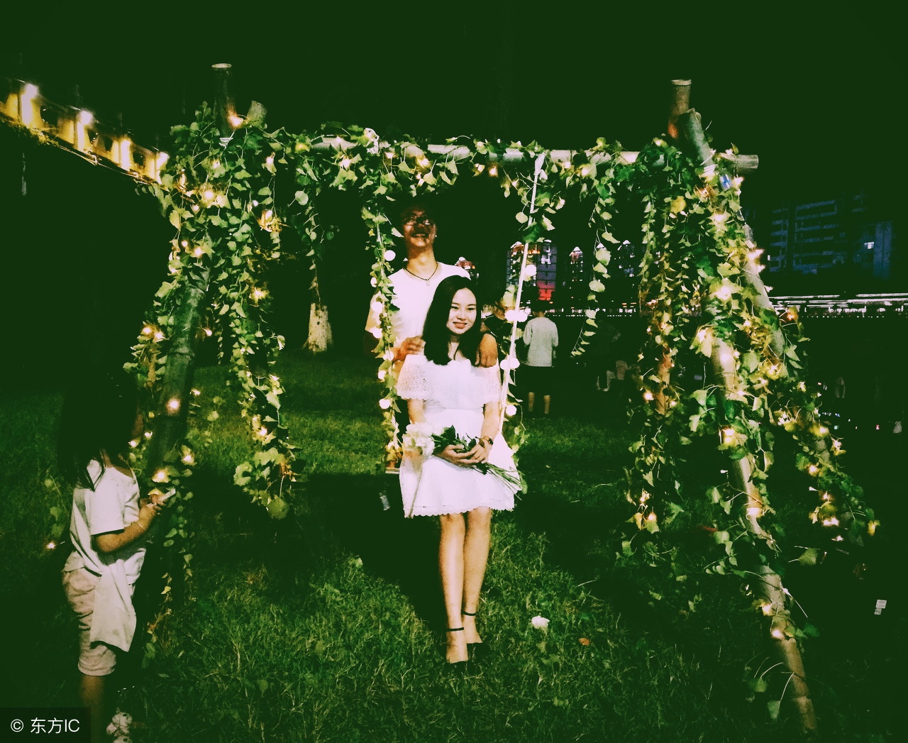 washingclothes洗衣服,washclothes是什么意思中文翻译