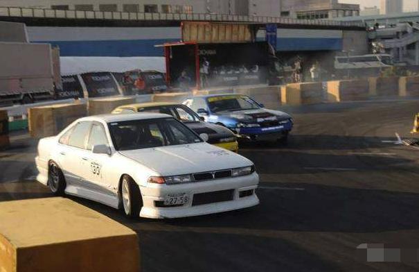 斯巴鲁brz和丰田86谁更合适漂移,丰田86和brz哪个更好漂移