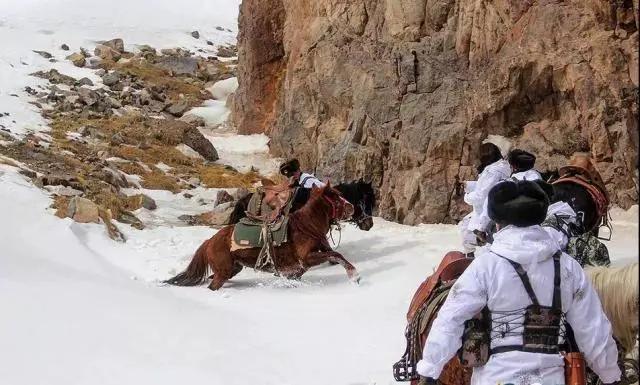 100张中国海防巡逻图,看哭了盘点中国军人的戳泪瞬间