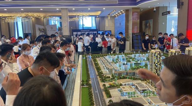 股票大涨，下调评级？看恒大如何击碎做空机构套路