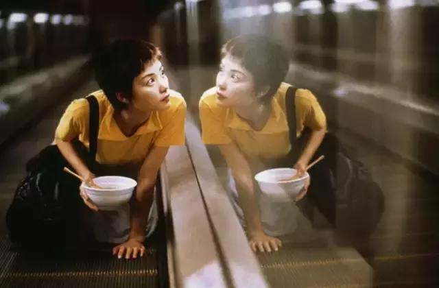 “你月薪3千，却用上万化妆品，哪个男人养得起你”