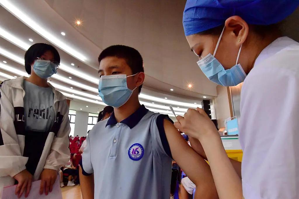 即日起湖南张家界境内所有人员不得离开、河南郑州二七区京广路街道调为高风险地区｜应急24小时