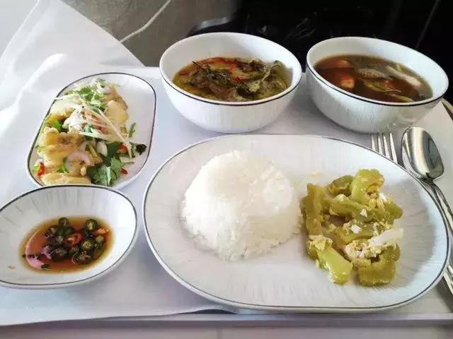 泰航380头等舱,泰航公务舱测评