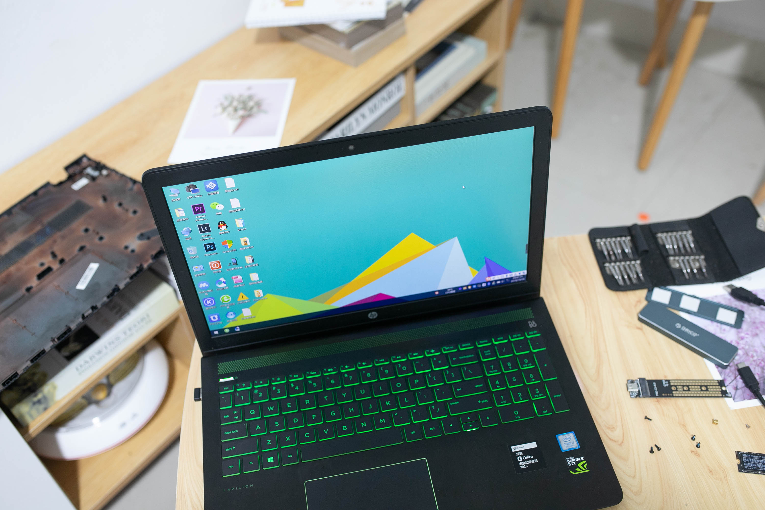 笔记本升级SSD硬盘，然后不想重装系统：我炸天帮黄小贝说能够