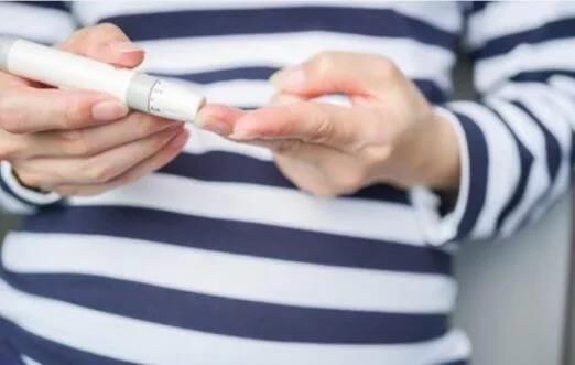 孕妇血糖高对胎儿的危害有哪些,孕妇血糖过高会对胎儿有什么影响