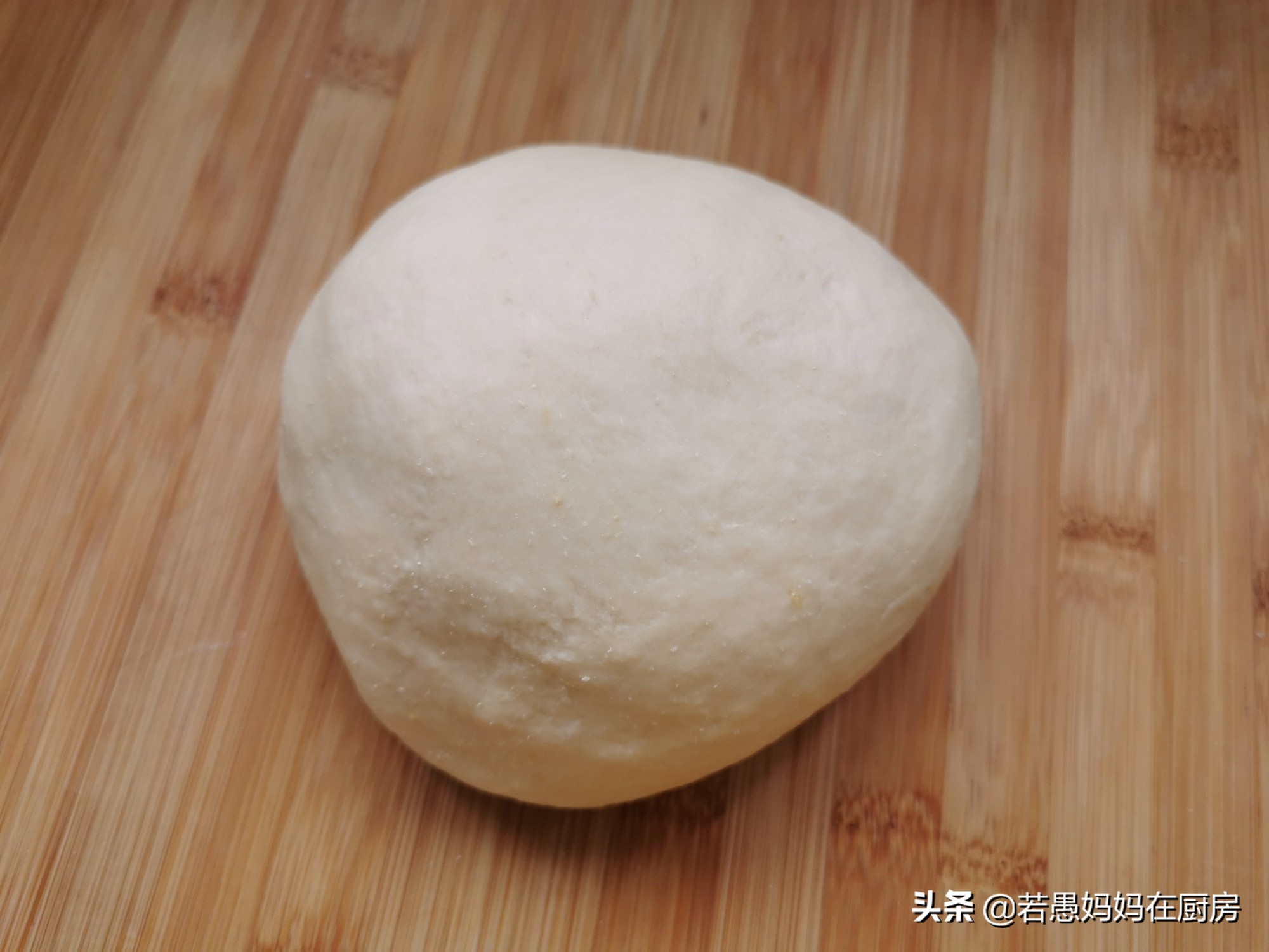 怎样在家做油条外酥里软,自制安全健康油条蓬松酥脆