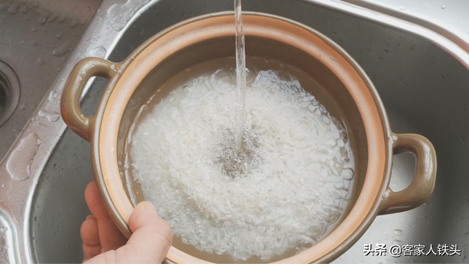 吃不完的米饭简单易学的做法,食欲不佳煮什么粥