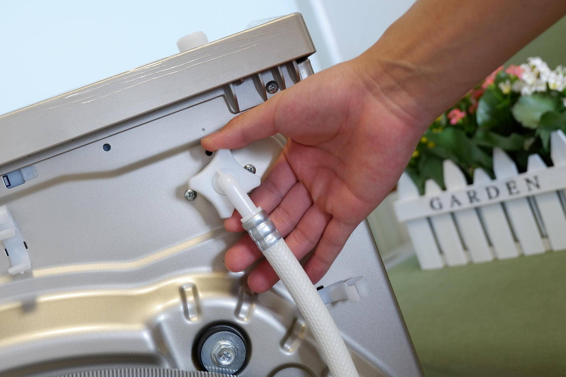 小天鹅小魔方洗衣机怎么样,滚筒洗衣机小天鹅超微浸泡水魔方