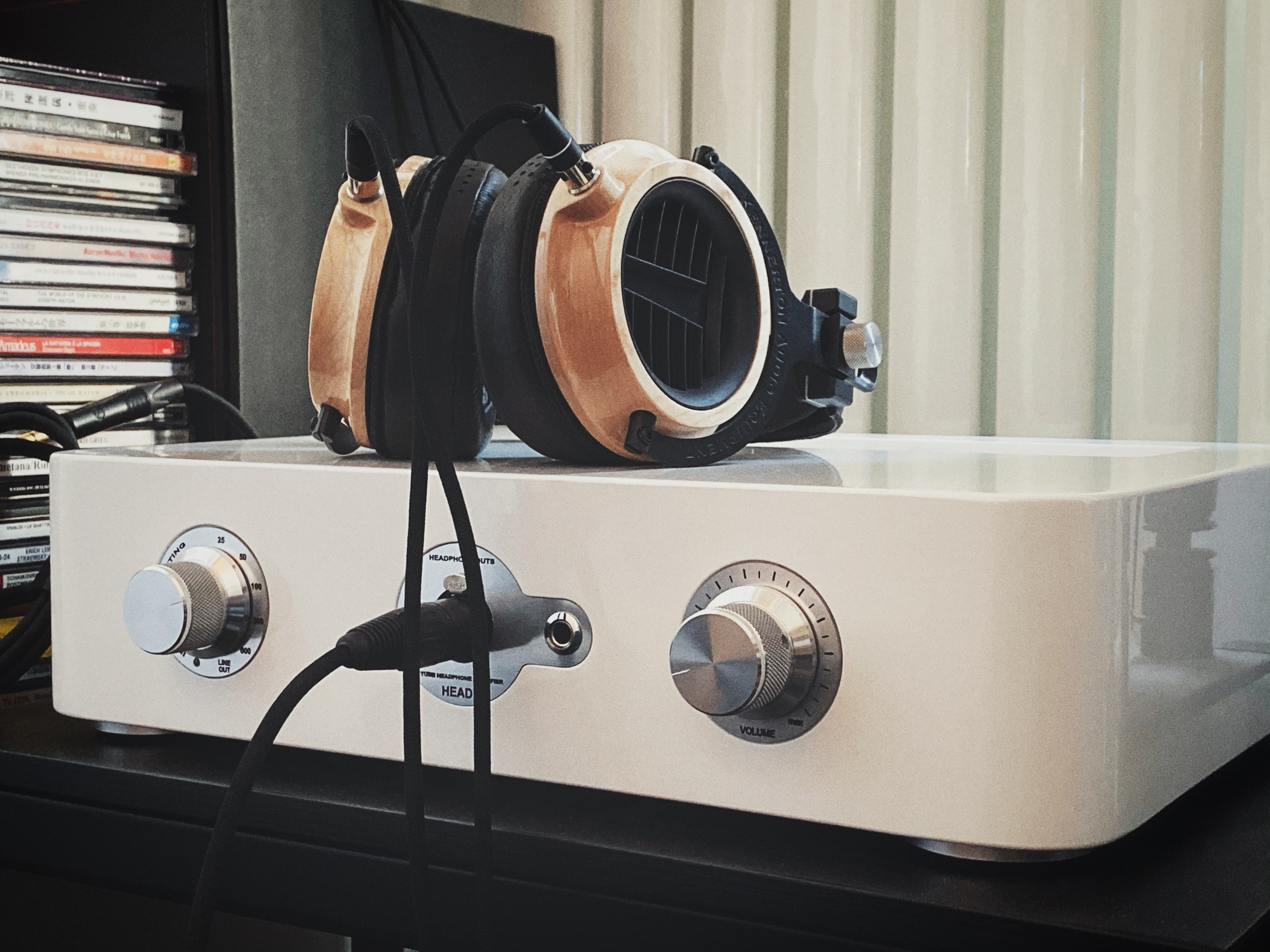 让耳旁，洋溢幸福！售价3W块的苏俄Kennerton参考级平板耳机Thror