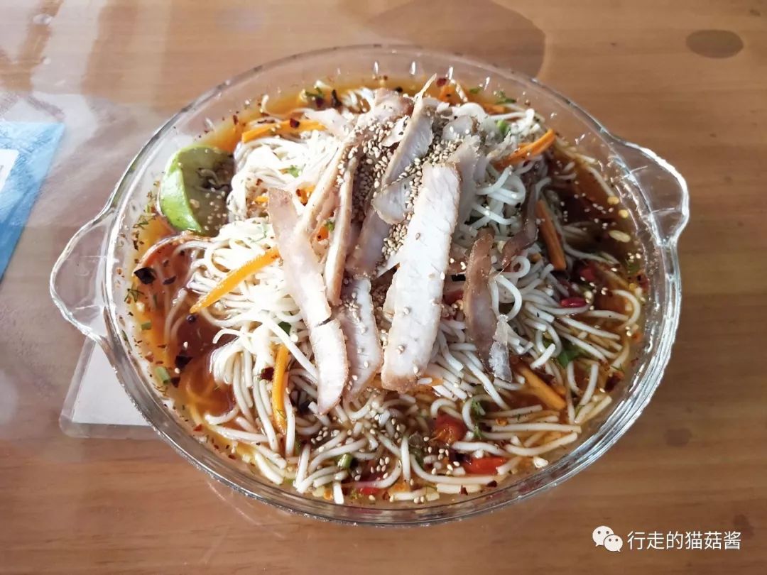 西双版纳值得体验的娱乐,云南西双版纳旅游全攻略美食推荐