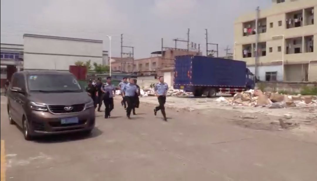 民警查获一亿假手办,警方破获假手办