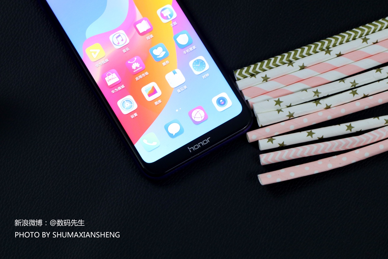 百元荣耀最高性价比手机,全屏幕手机百元