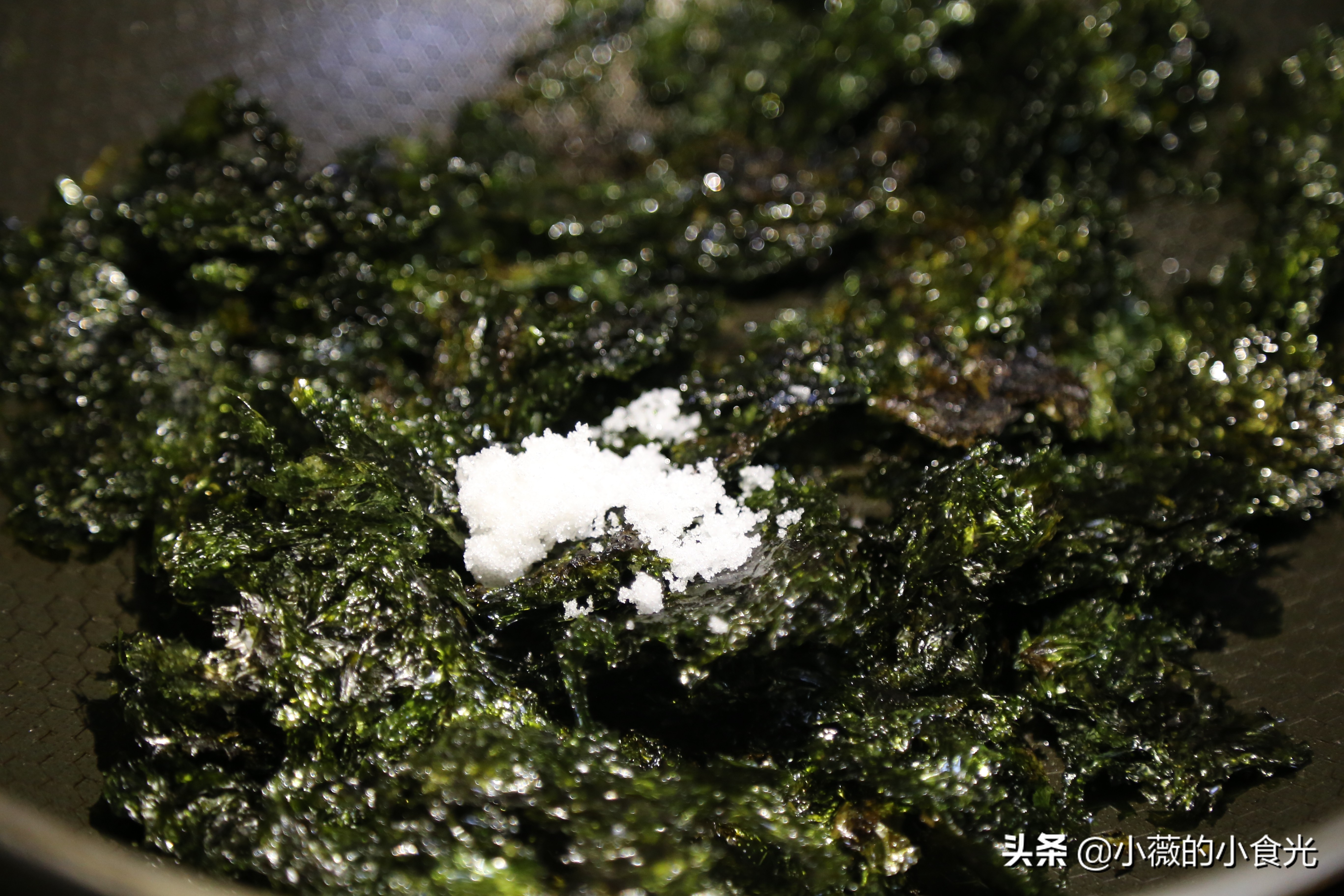 挑战用紫菜做酥脆美味、入口即化的海苔，在家几块钱5分钟就搞定