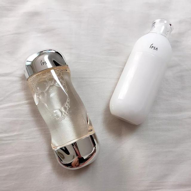 菌菇水合适什么肤质痘痘肌,菌菇精华水合适油皮吗