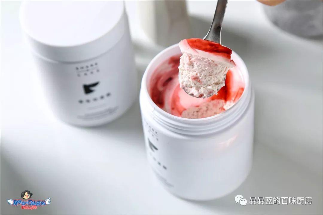 这家外送店只卖一种盒子蛋糕，但每天都忙到飞起！