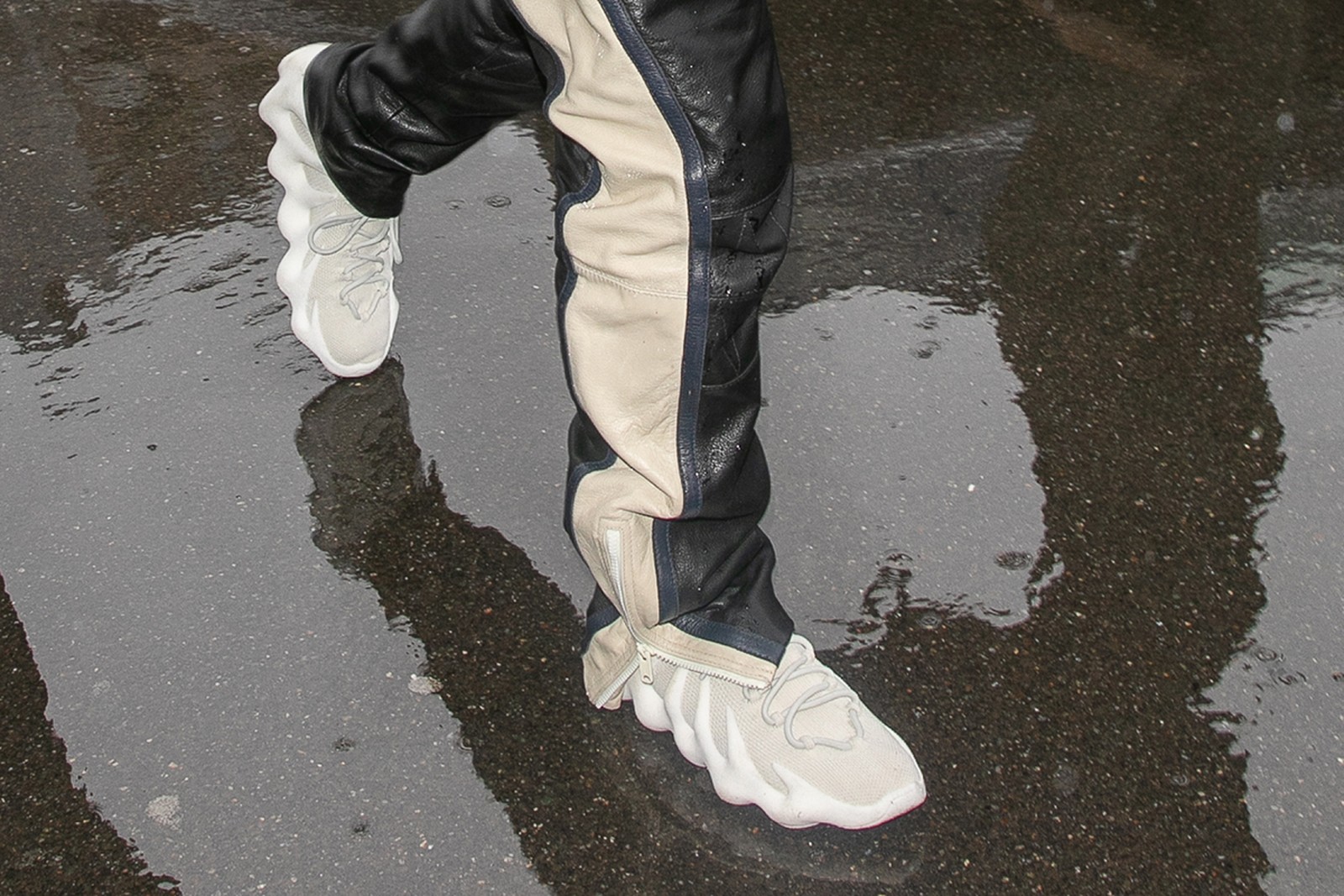 YEEZY发布2021春夏指南