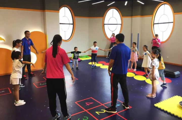 合适孩子的体育项目,10岁孩子合适学什么体育项目